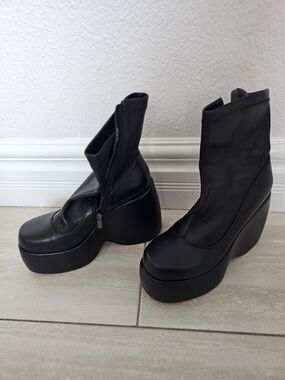 Black Platform Wedge Ankle Boots - Women's